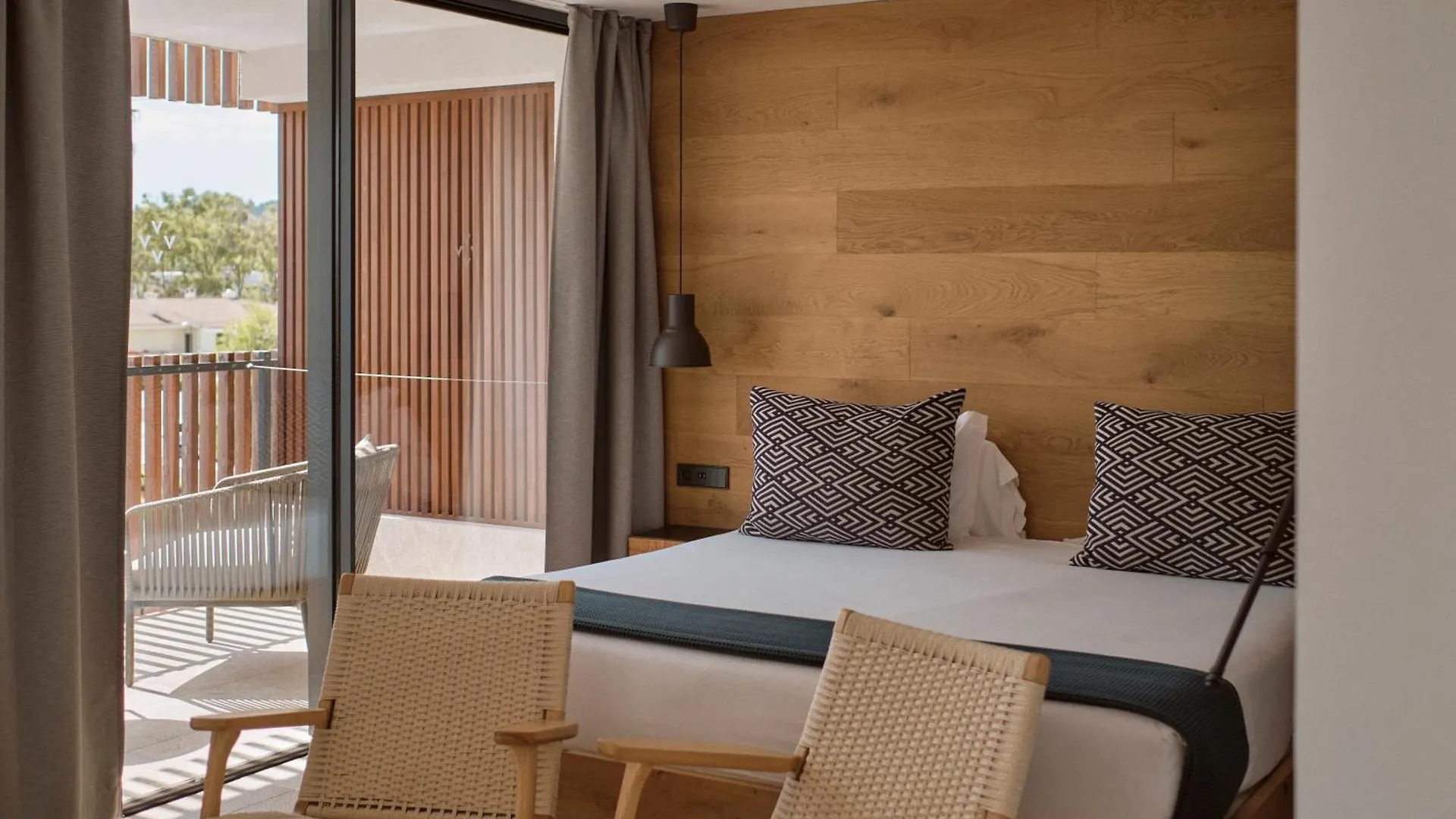 ****  Las Gaviotas Suites Hotel & Spa Playa de Muro  Spain
