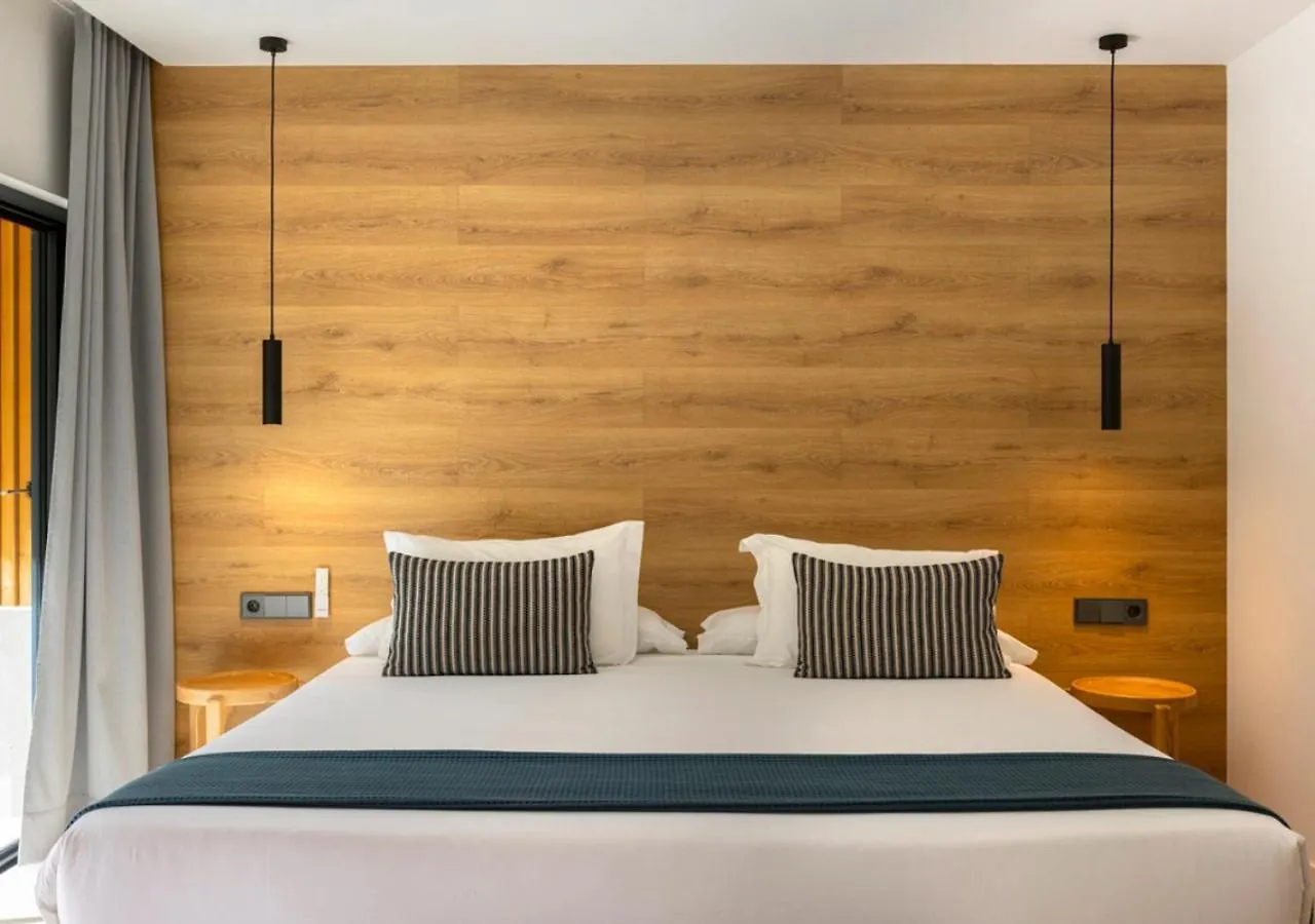 ****  Las Gaviotas Suites Hotel & Spa Playa de Muro  Spain